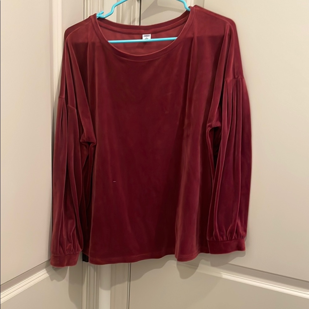 Elegant Velvet Long Sleeve Top - crimson